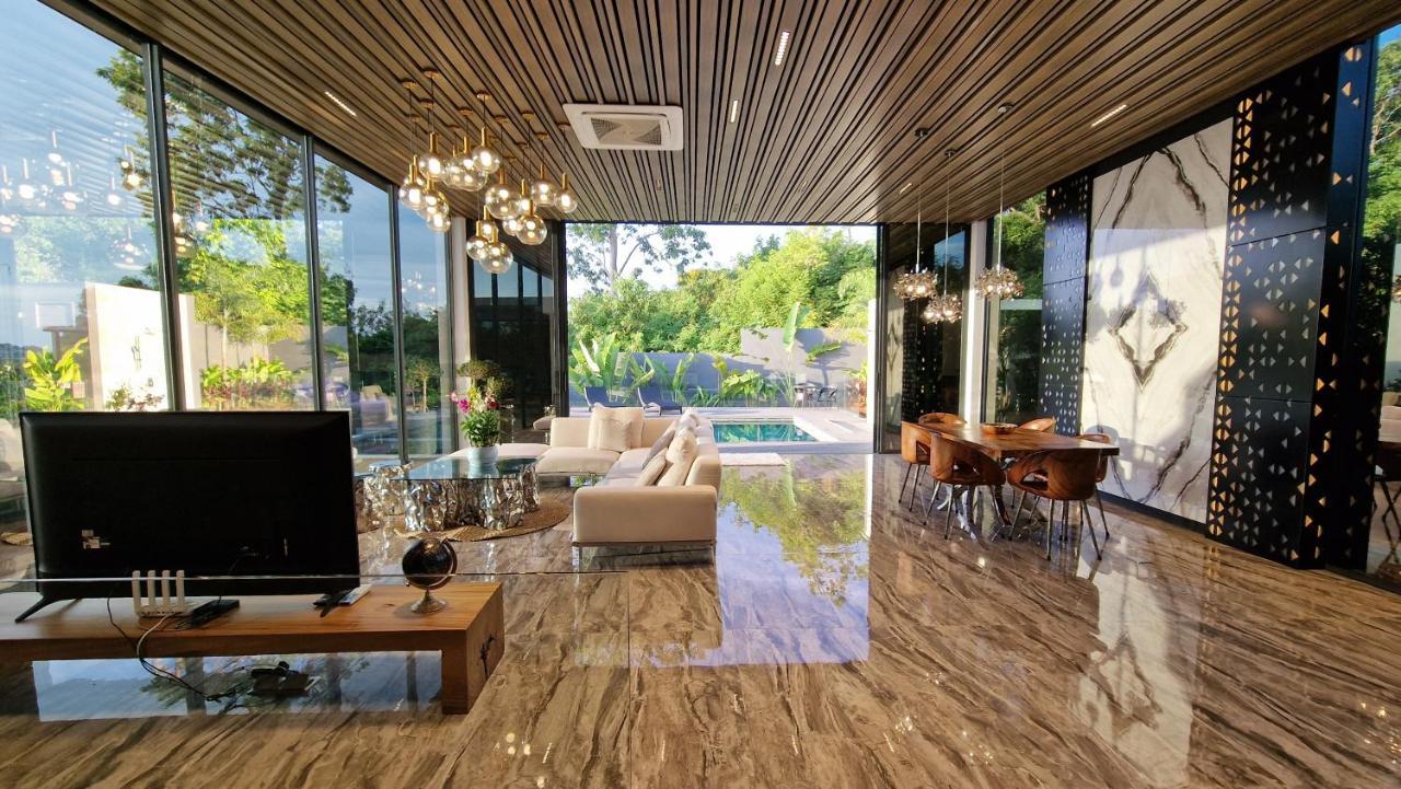 Villa Obsidian, With Staff, Sea View And Walk To Choeng Mon Beach Extérieur photo